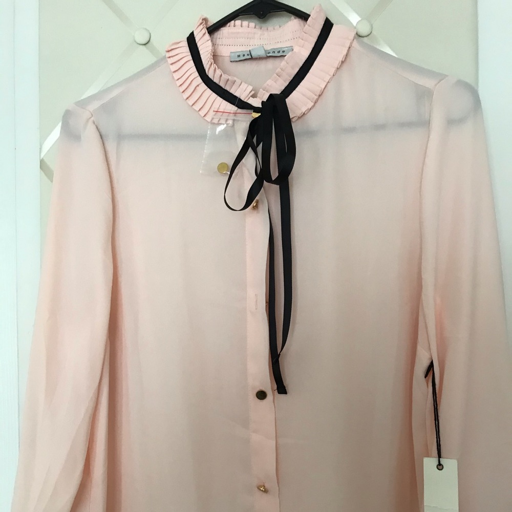 Classy Women’s Blouse with Fringed Neck Sz M